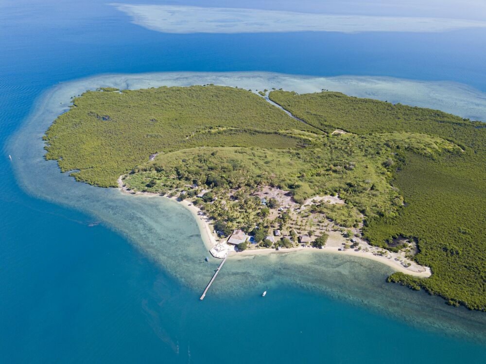 Belo Vula Island Resort 24/36