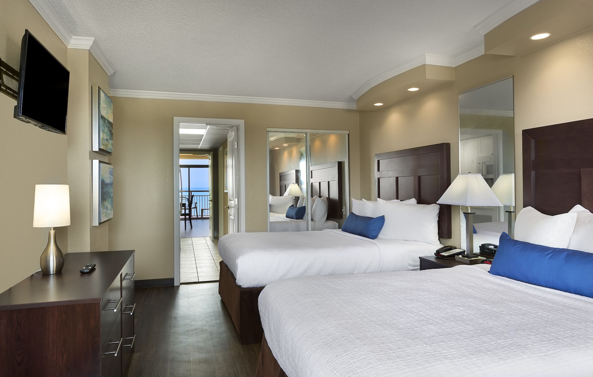 Suite, Ocean front