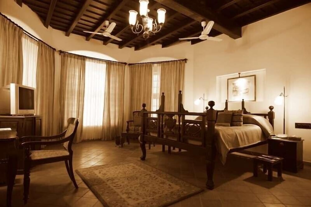 KODER HOUSE FORT KOCHI 30/50