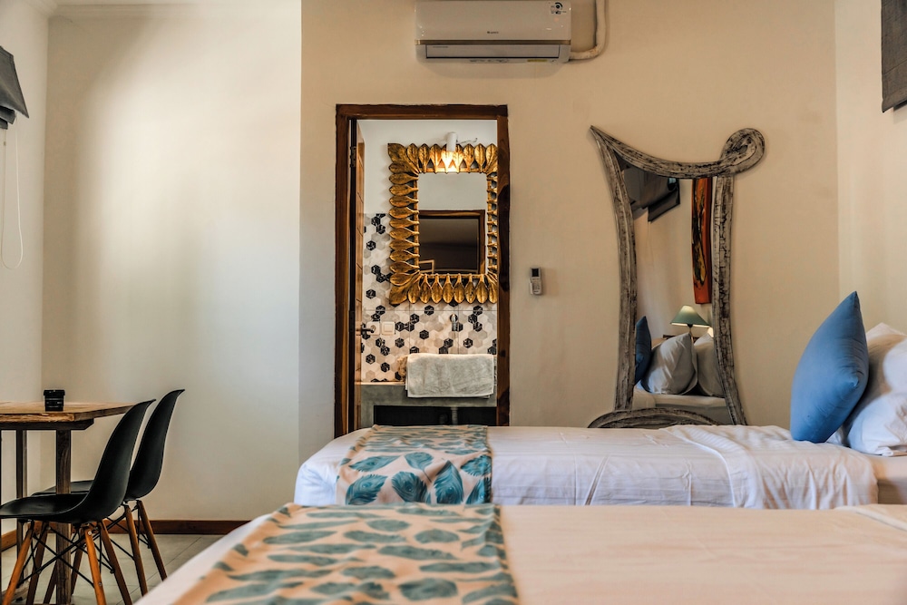 غرفة سوبيريور بسريرين منفصلين، Komodo Suites Downtown 9/10