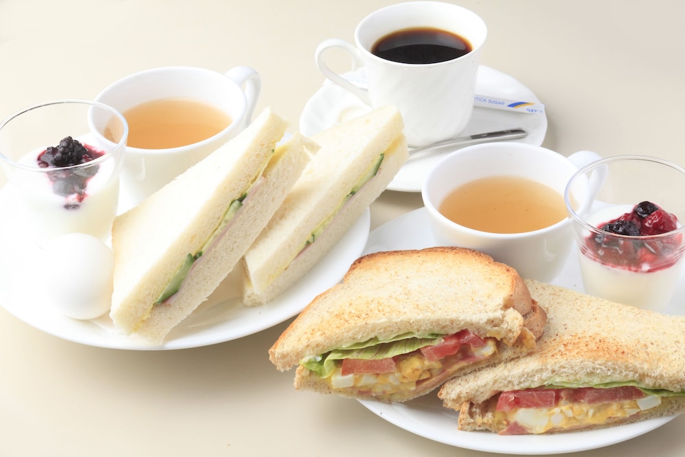 Sotetsu Fresa Inn Shimbashi Karasumoriguchi 24/46