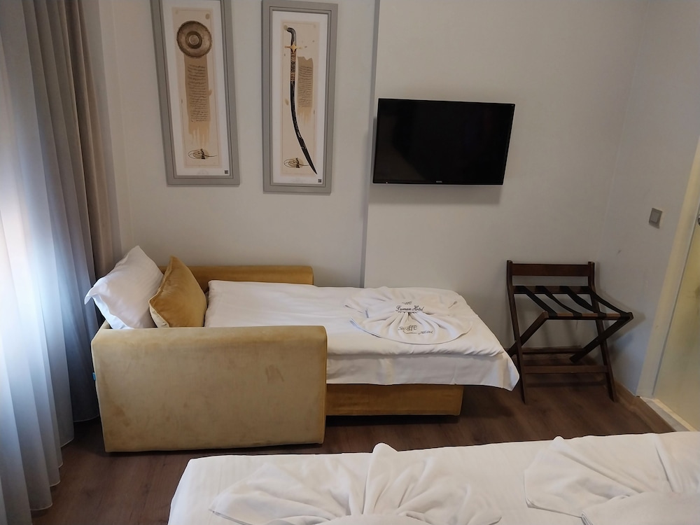 Ferman Pera Hotel 31/65