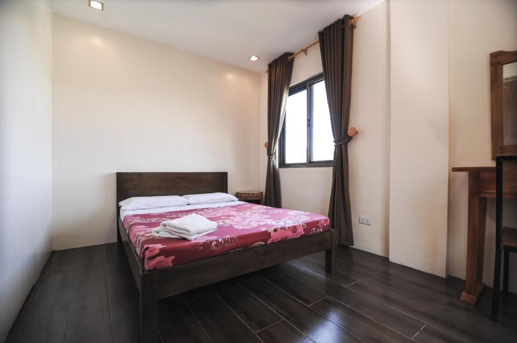 Good, Suite, Queen and Twin Beds