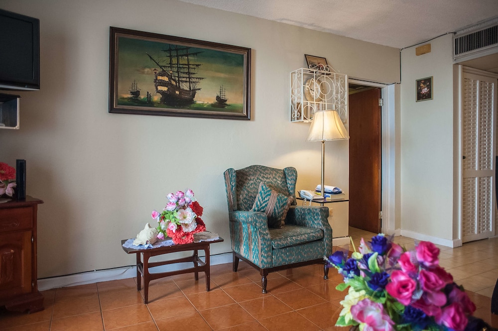 Montego Bay Club Beach Resort 44/50