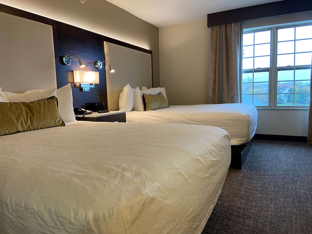 Best Western Premier Bridgewood Resort Hotel 18/60
