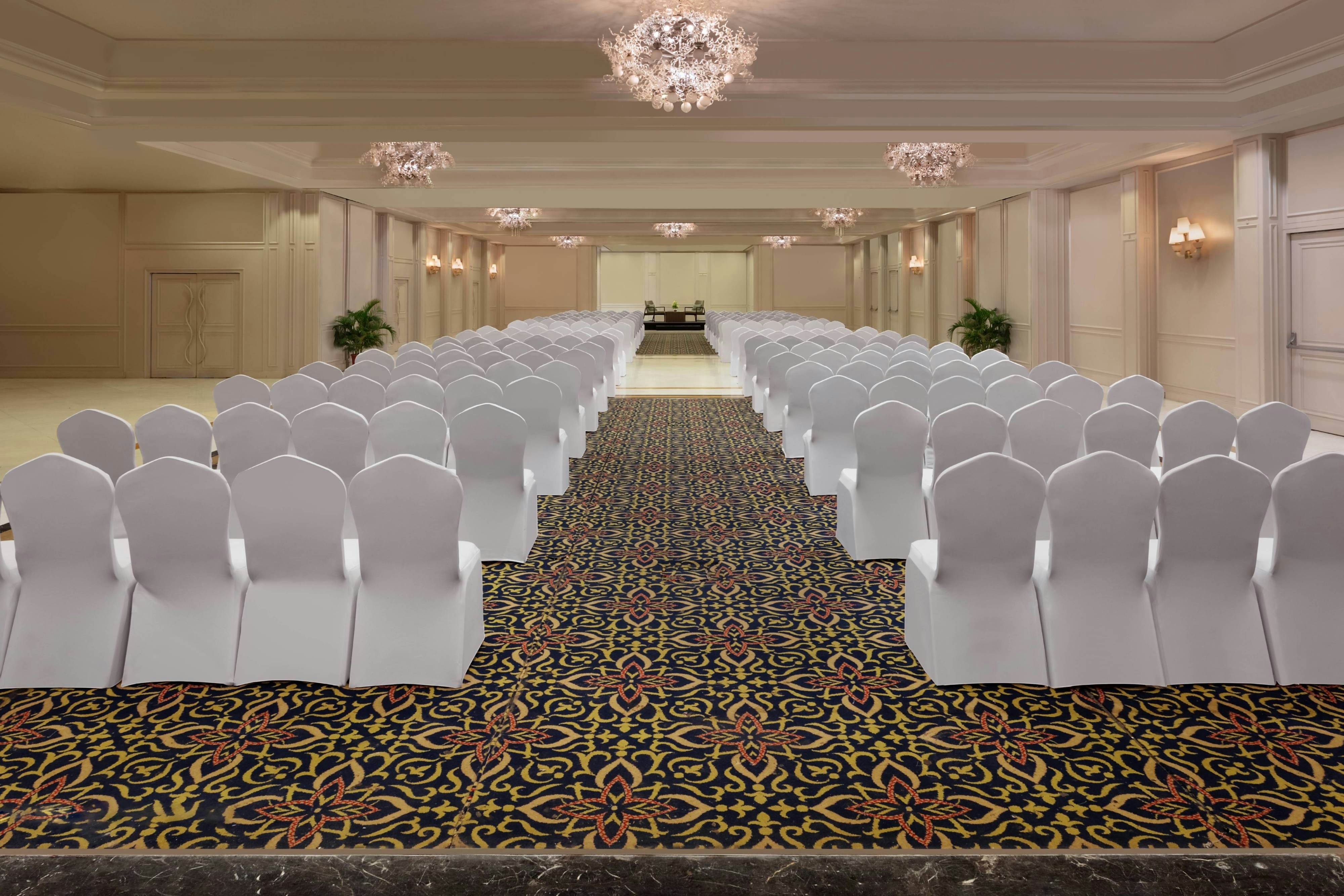 Surat Marriott Hotel 48/55