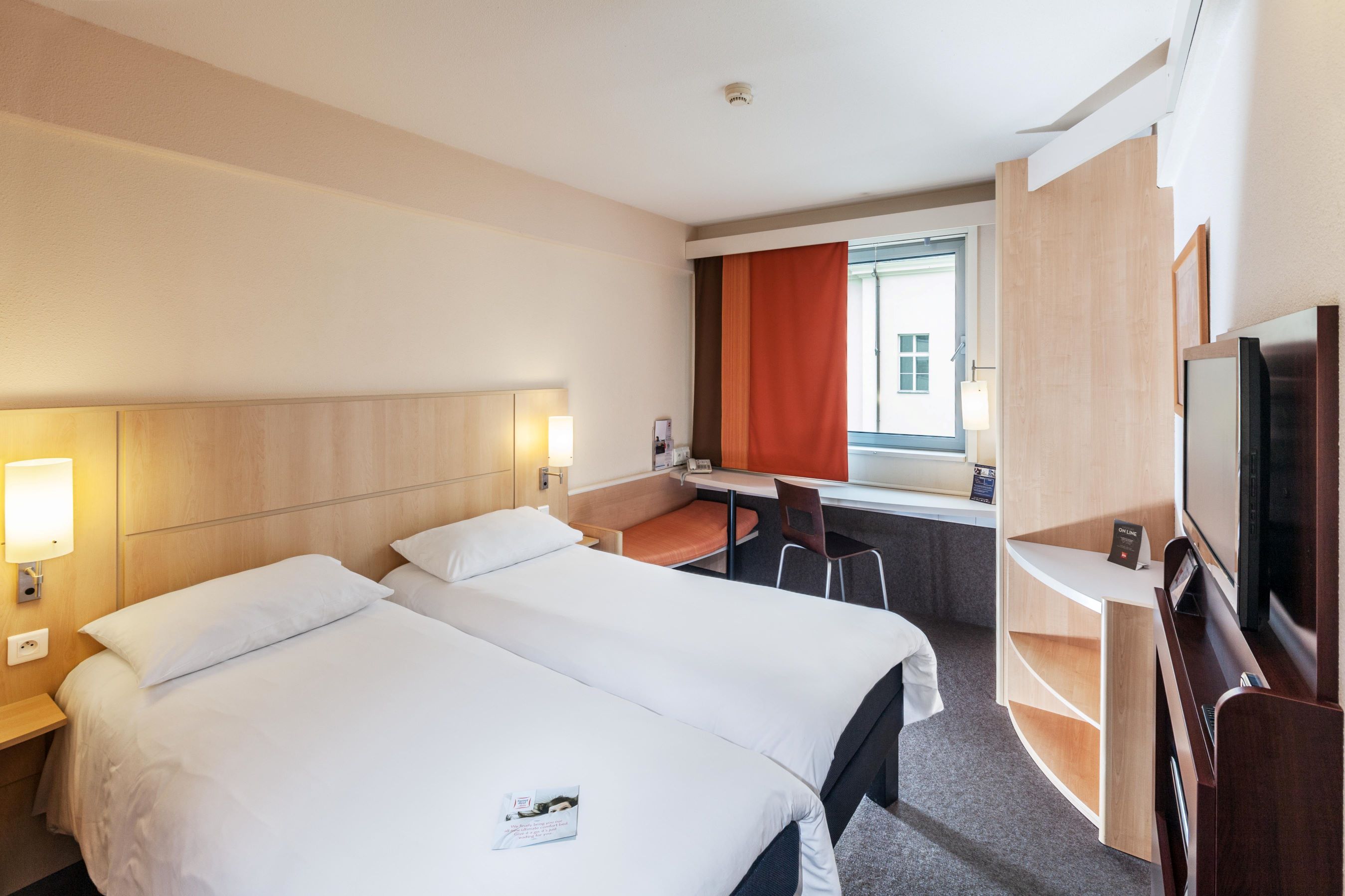 RENOVATED, SUPERIOR, TWIN BEDS