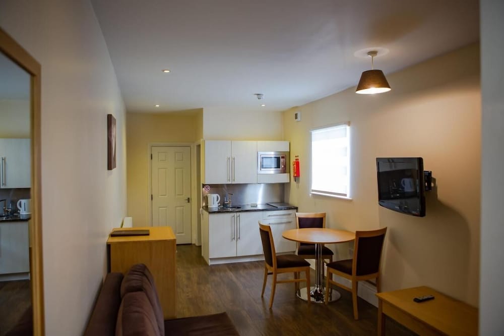 Marylebone Inn 18/30