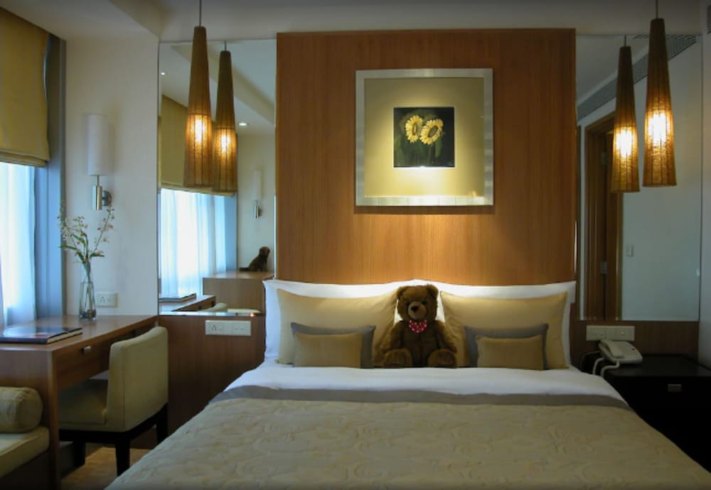 Taj Wellington Mews Luxury Residences 21/63