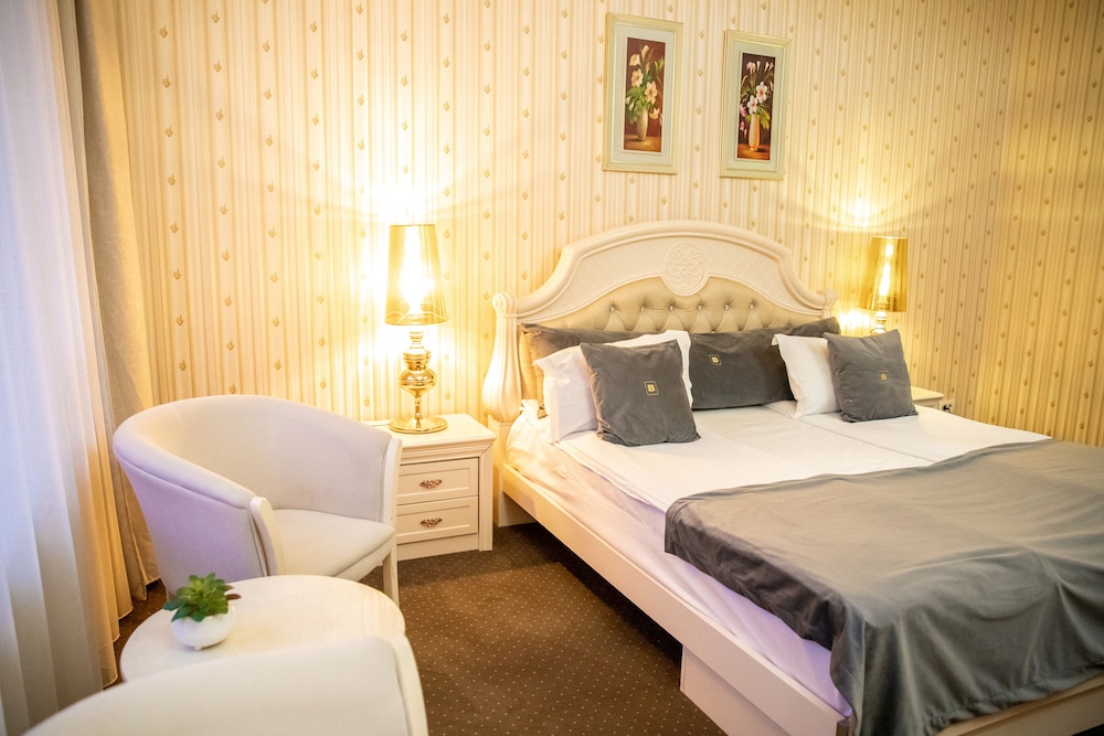 Hotel Carpathia 21/68