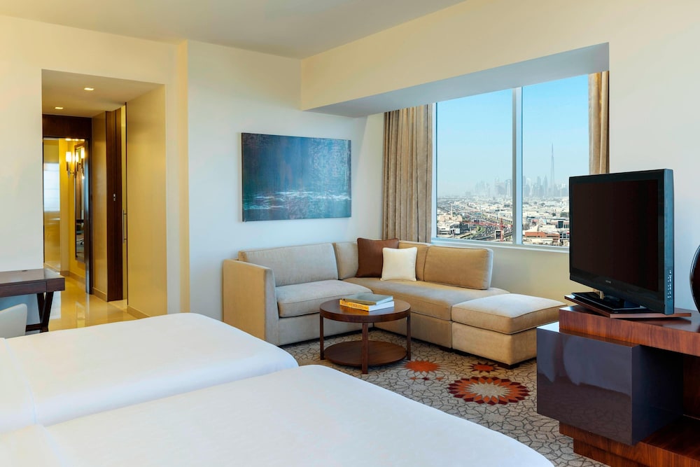 Sheraton Mall of the Emirates Hotel, Dubai 34/46