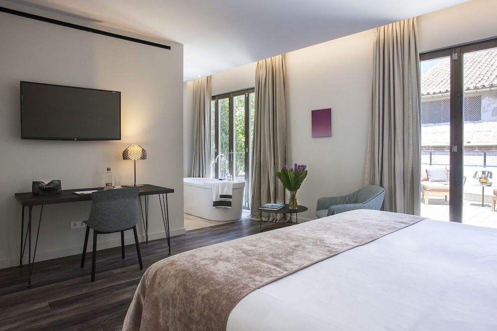Boutique Hotel Sant Jaume 19/67