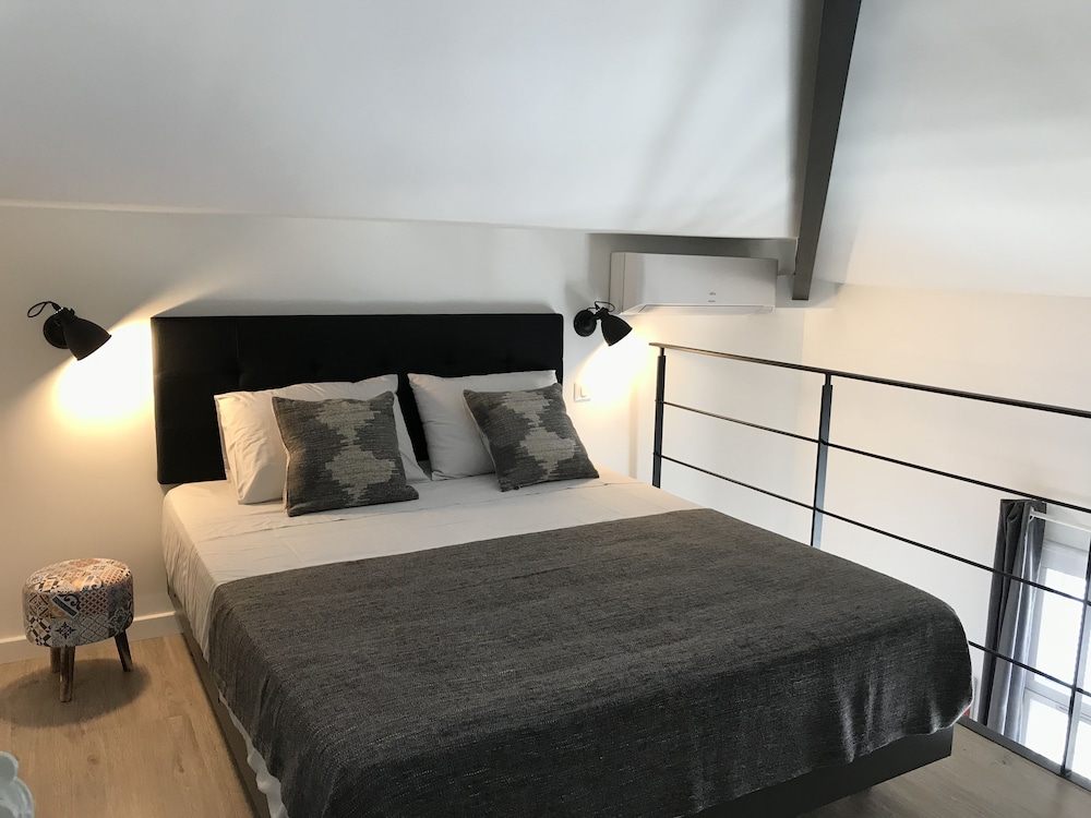 1 BEDROOM, DUPLEX, COMFORT