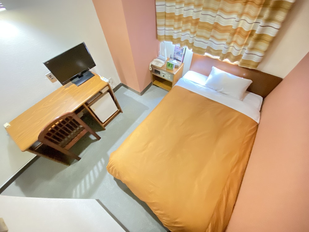Hotel 1 2 3 Kokura 19/68