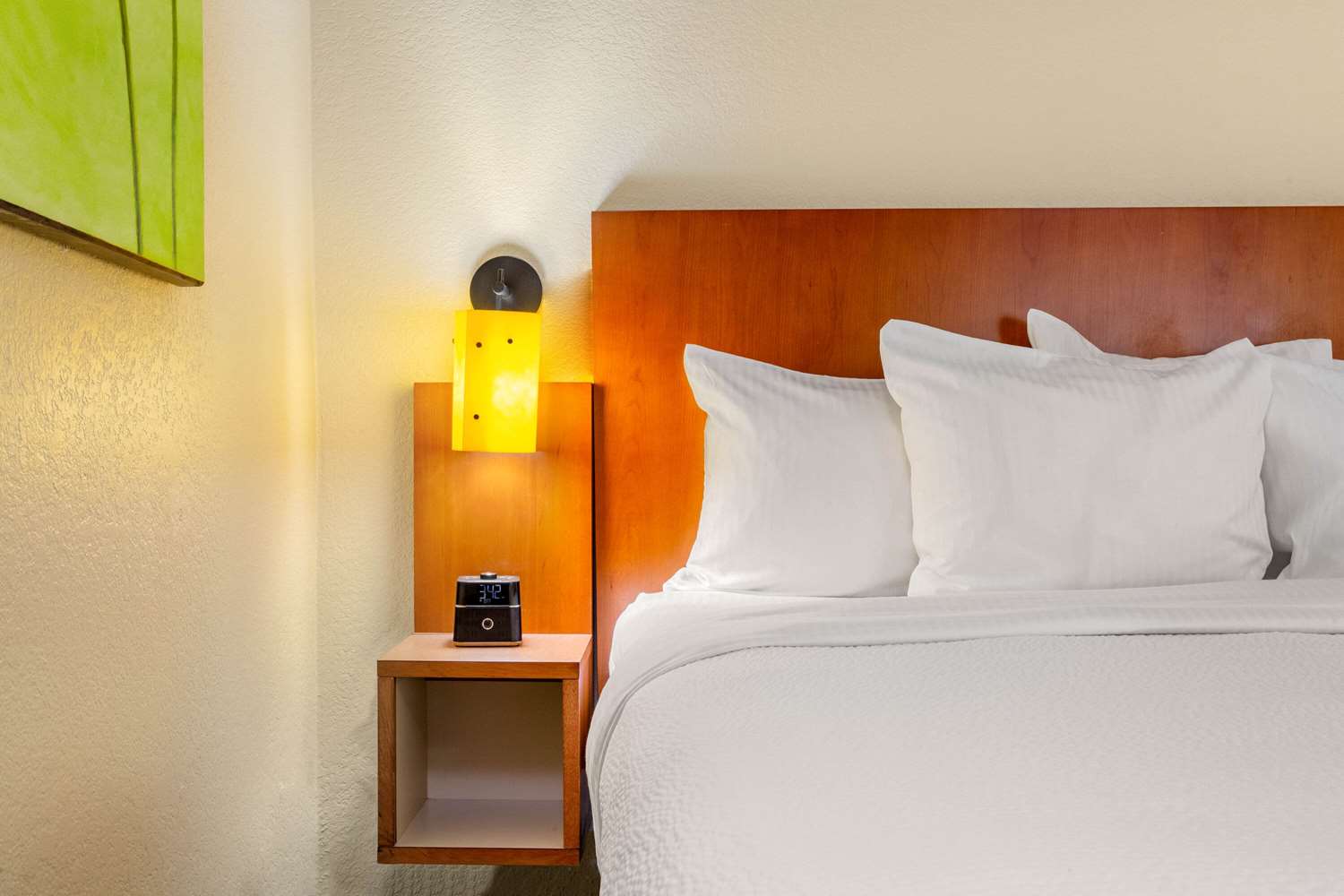 La Quinta Inn Suites Raleigh Crabtree 31/49