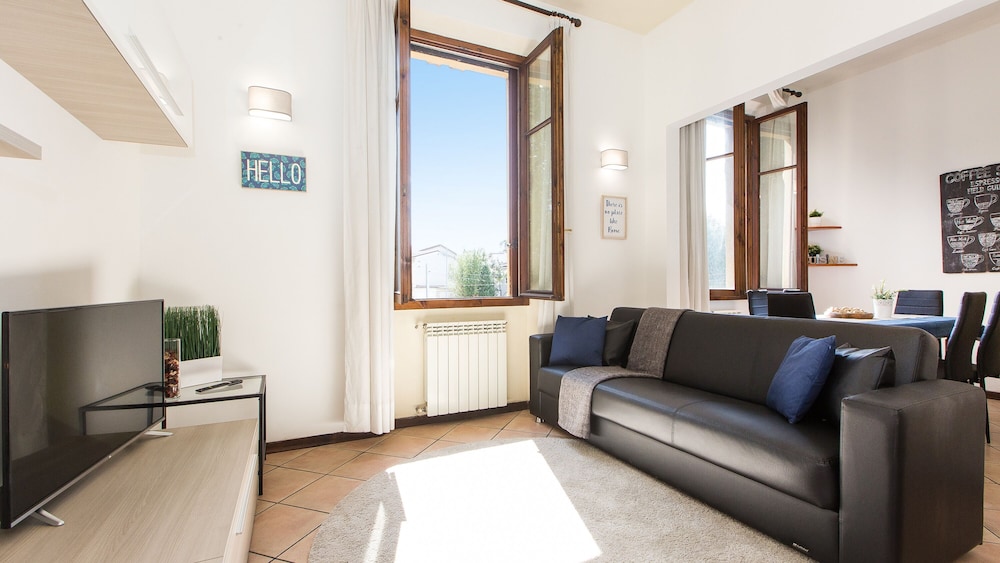 Rental In Rome Rosselli Palace Apartment 2 34/50