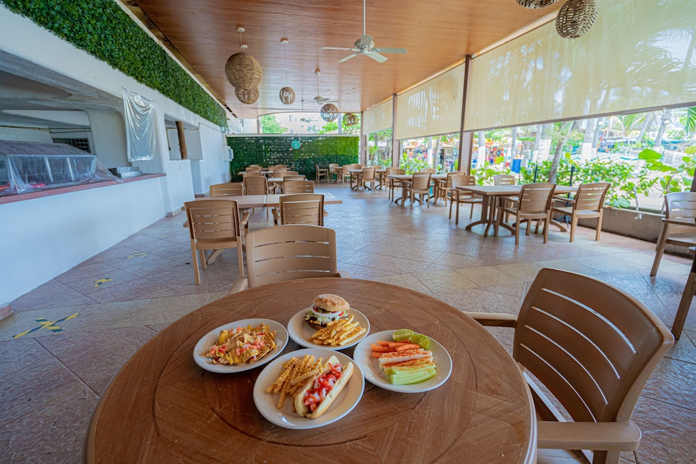 Playa Suites Acapulco 45/64