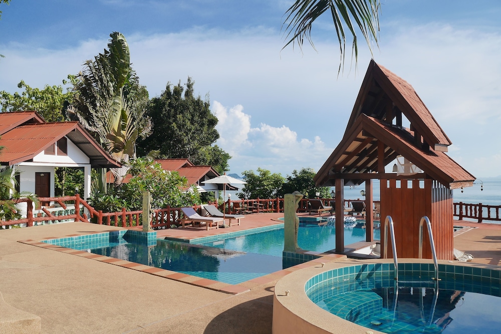Zama Resort 57/68