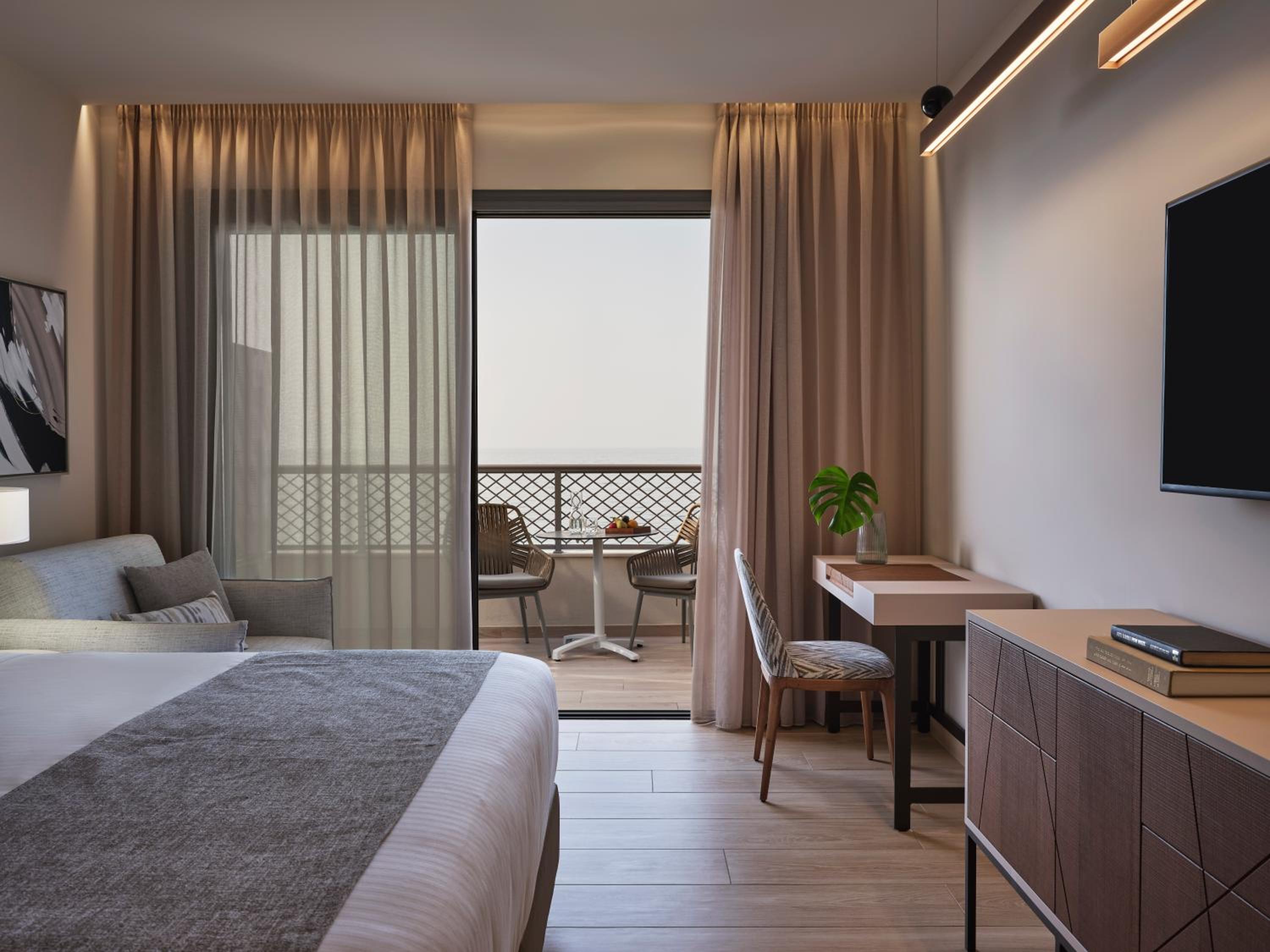 Room at AMIRA Luxury Resort and Spa - Adults Only, RETHYMNO