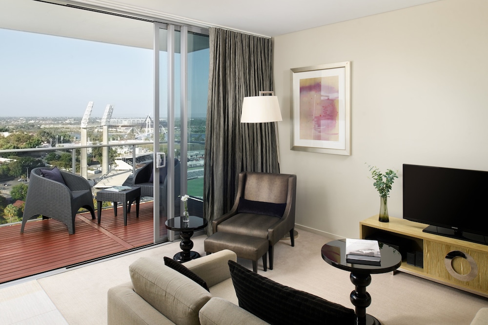 FRASER SUITES PERTH 38/67