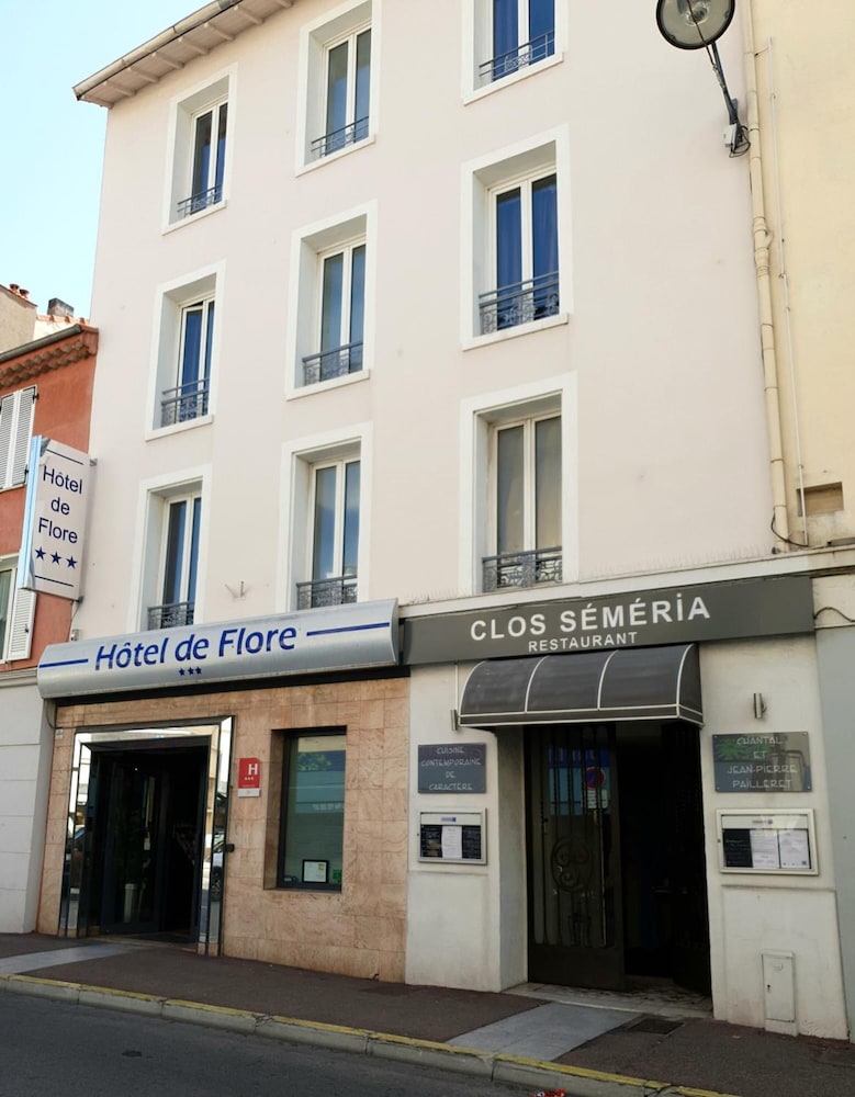 Hotel de Flore 5/62