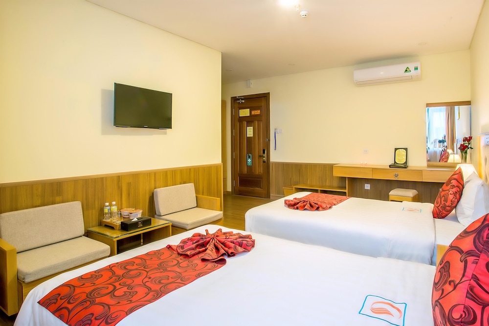 Golden Sea 3 Hotel 13/65