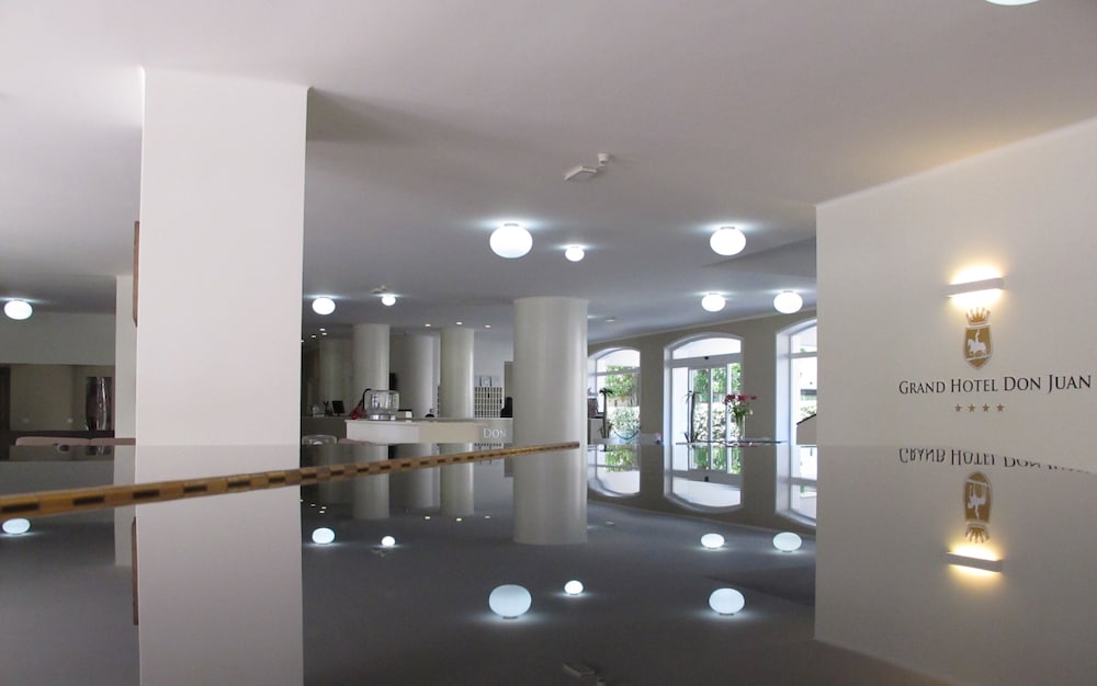 Grand Hotel Don Juan 28/41