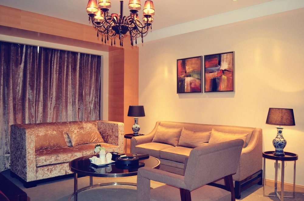 Days Hotel and Suites by Wyndham Hengan Chongqing 34/54