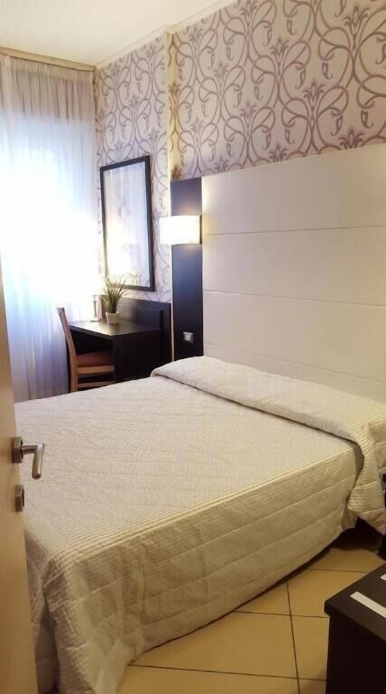 B&B Emozioni Romane 16/40