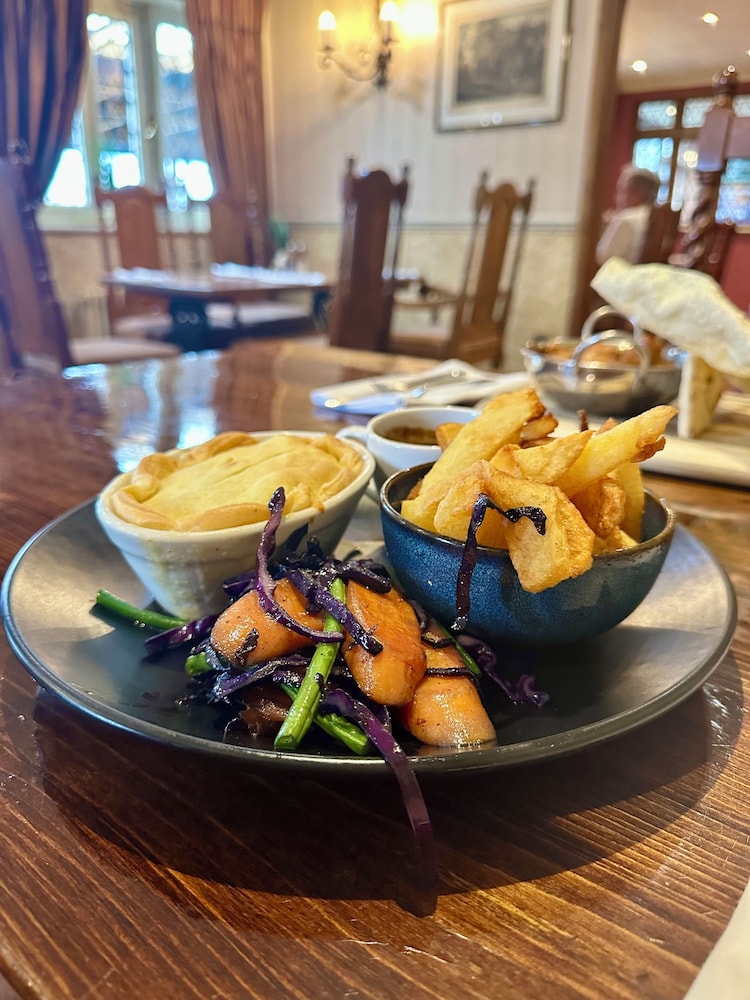 Ye Olde Bell Hotel Spa 44/64