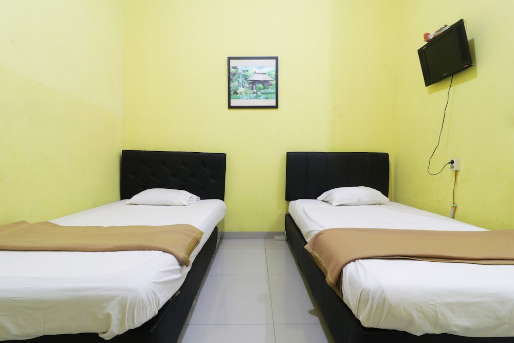 Hotel Surabaya Jaya Bandara Soetta by ZUZU 9/20