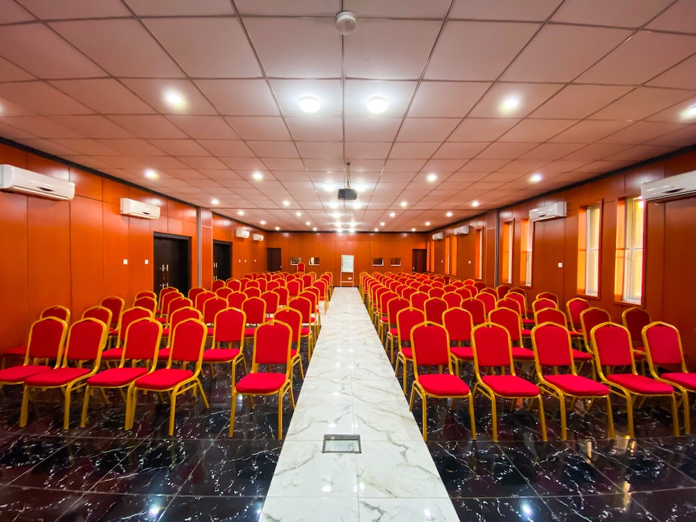Anabel Apartment and Suites Abuja 36/50