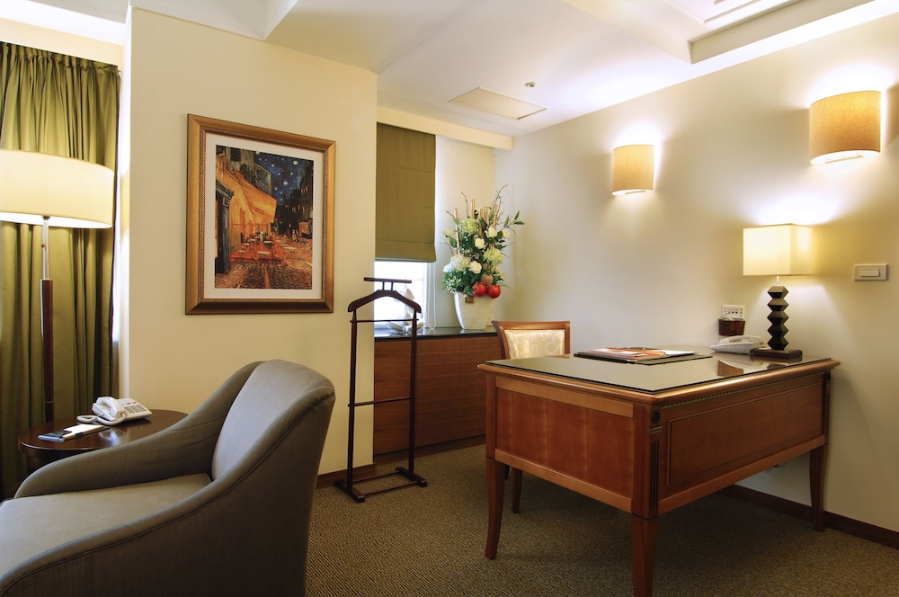 Fullon Poshtel Jhongli 16/26