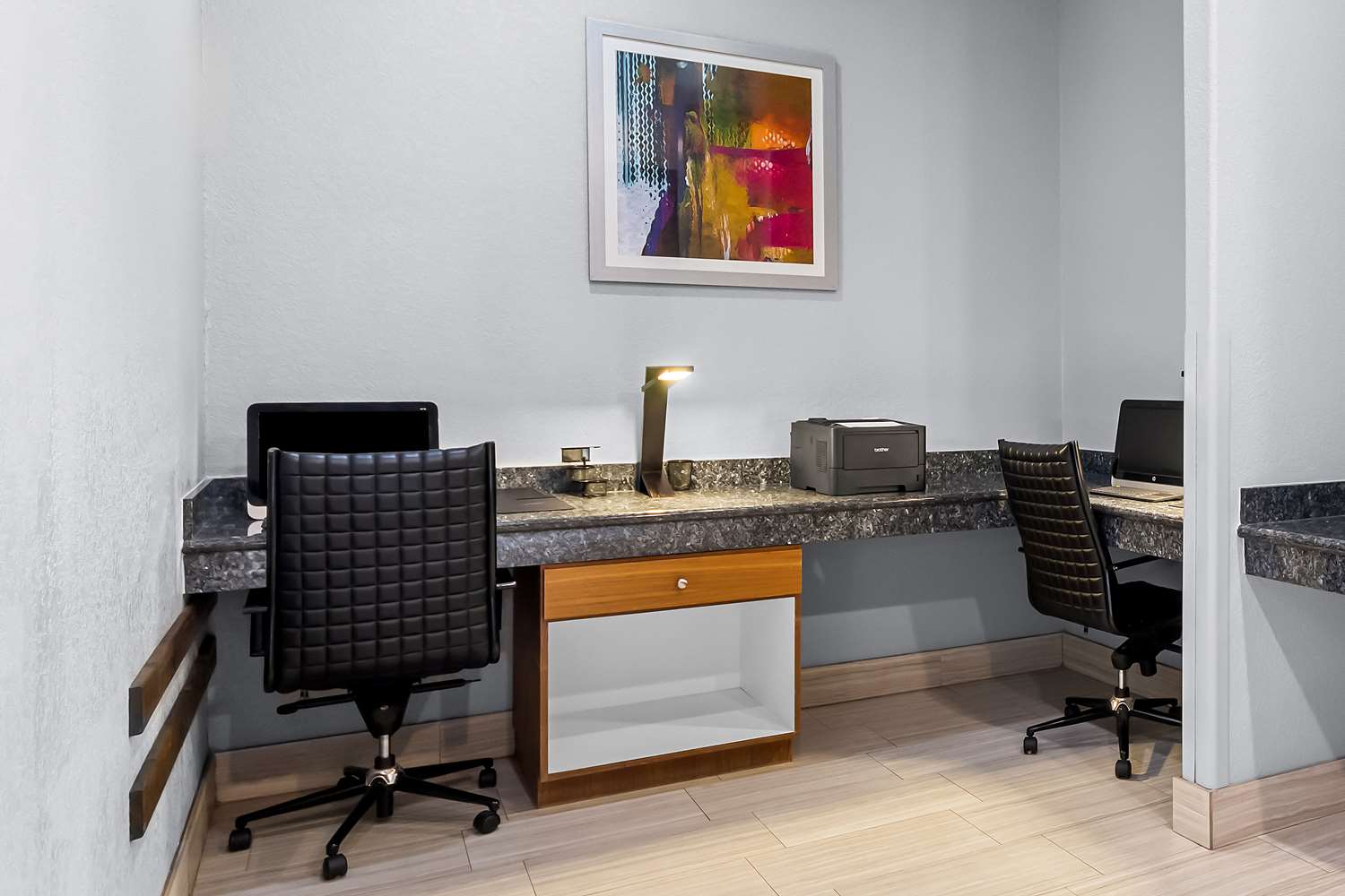 Best Western Boerne Inn and Suites 25/28