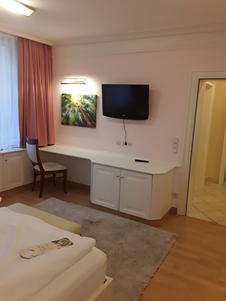 Ringhotel Fahrhaus 10/50