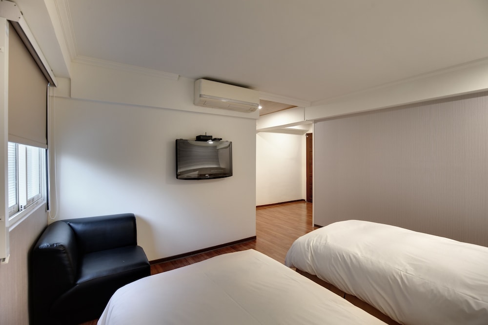 Cullinan Hotel 15/50
