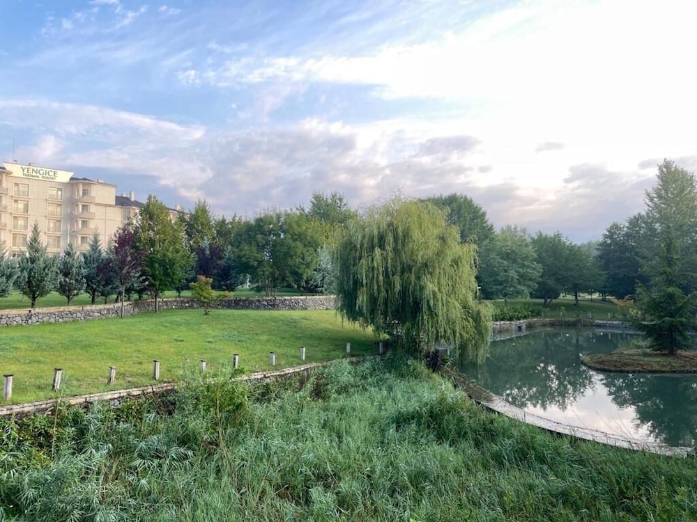 Yengice Thermal Resort Hotel 46/51