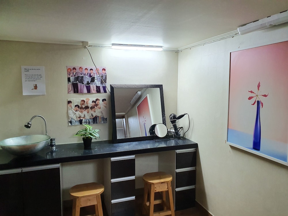 Birdsnest Hostel Hongdae 24/39