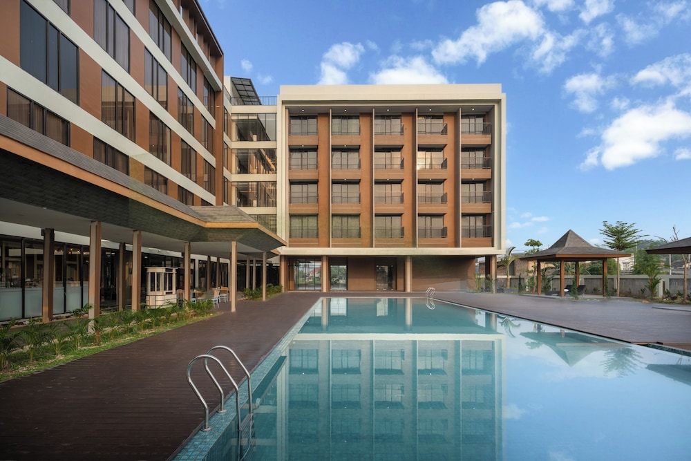 Myze Hotel Sumenep 4/22