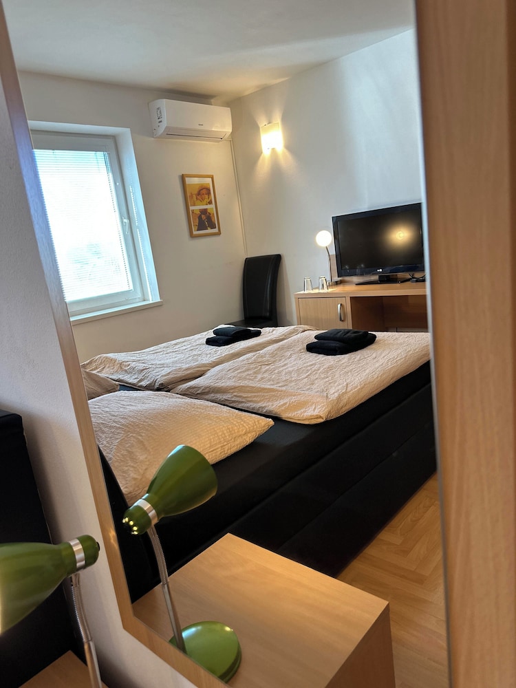 Garni Hotel Muza 18/50