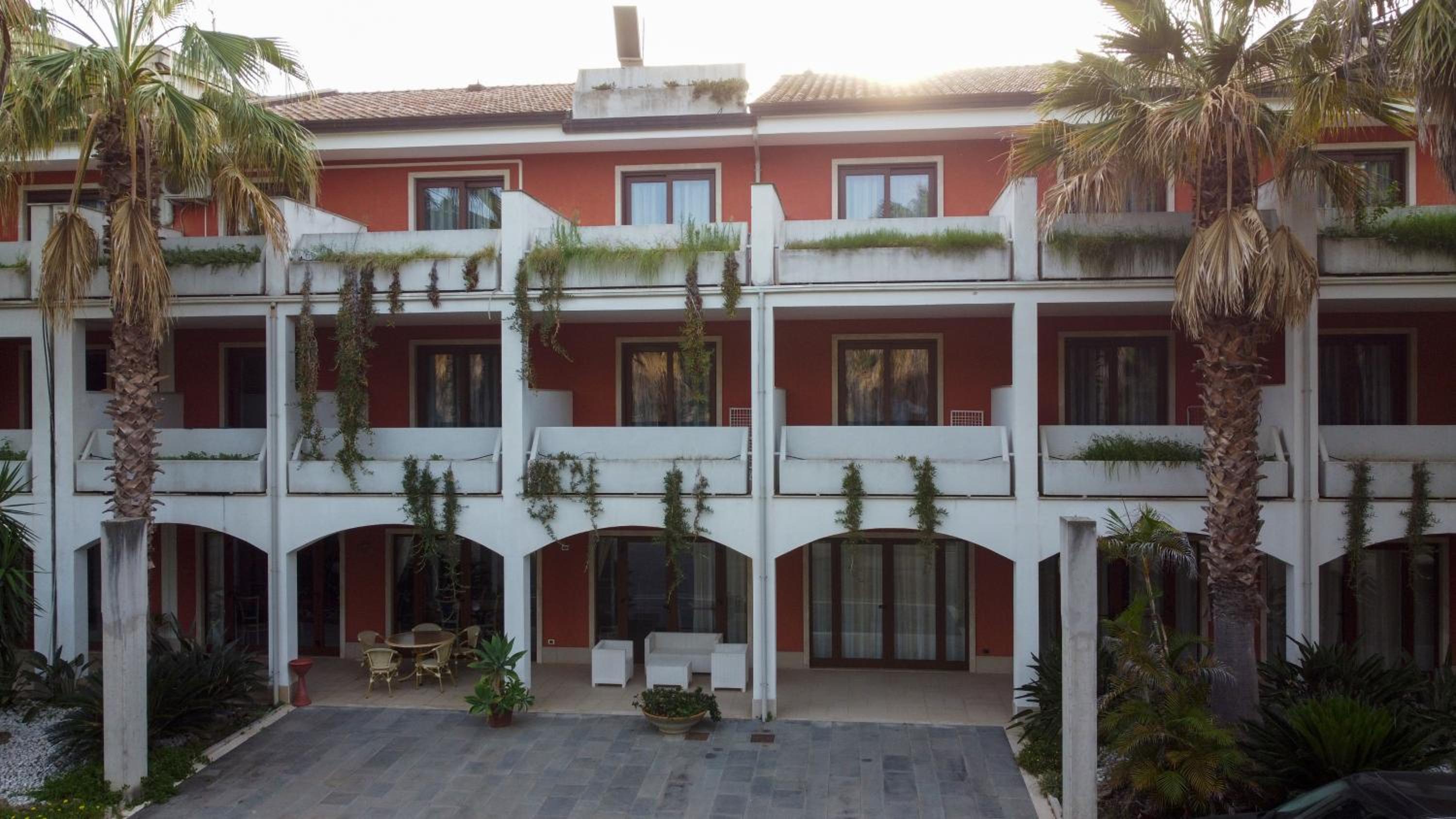 Prince Franklyn Hotel 2/55