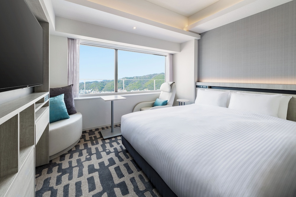 ROOM, DOUBLE BED, HIGH FLOOR