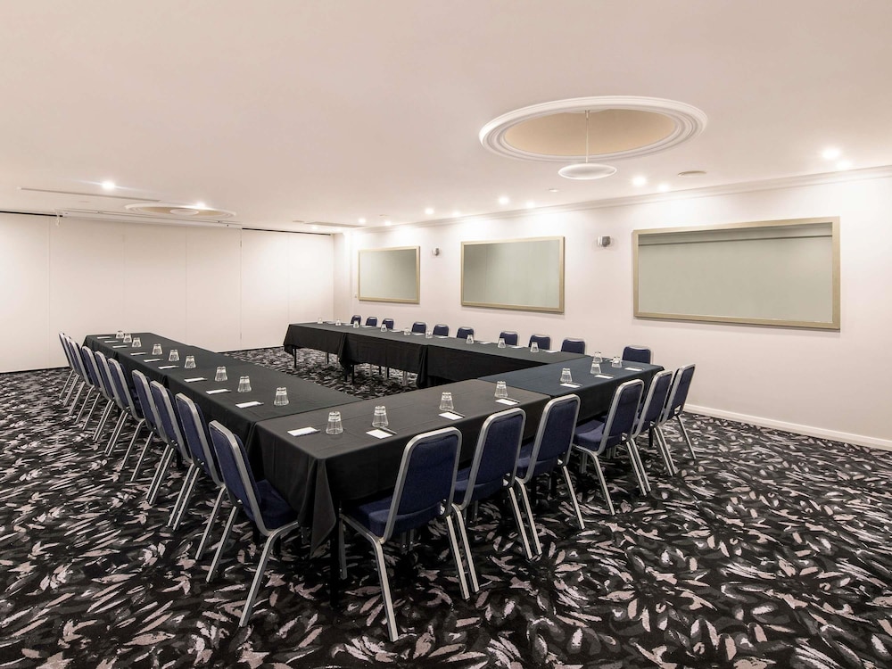Mercure Perth on Hay 44/50