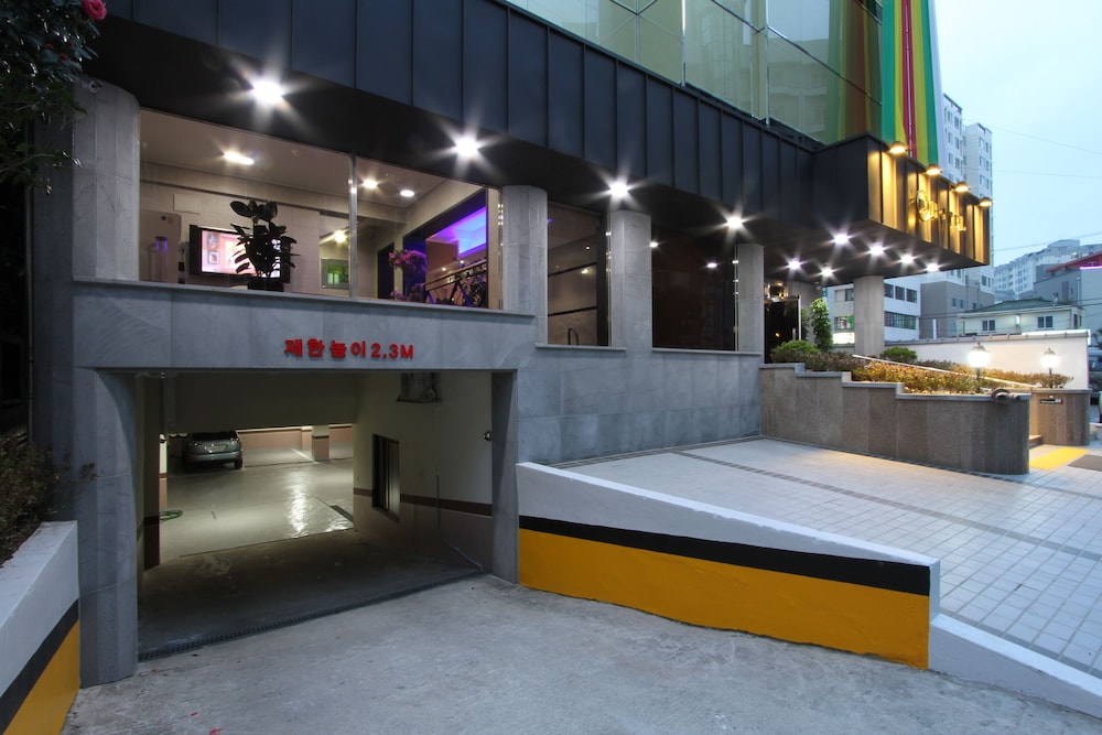 Hotel JM 6/32