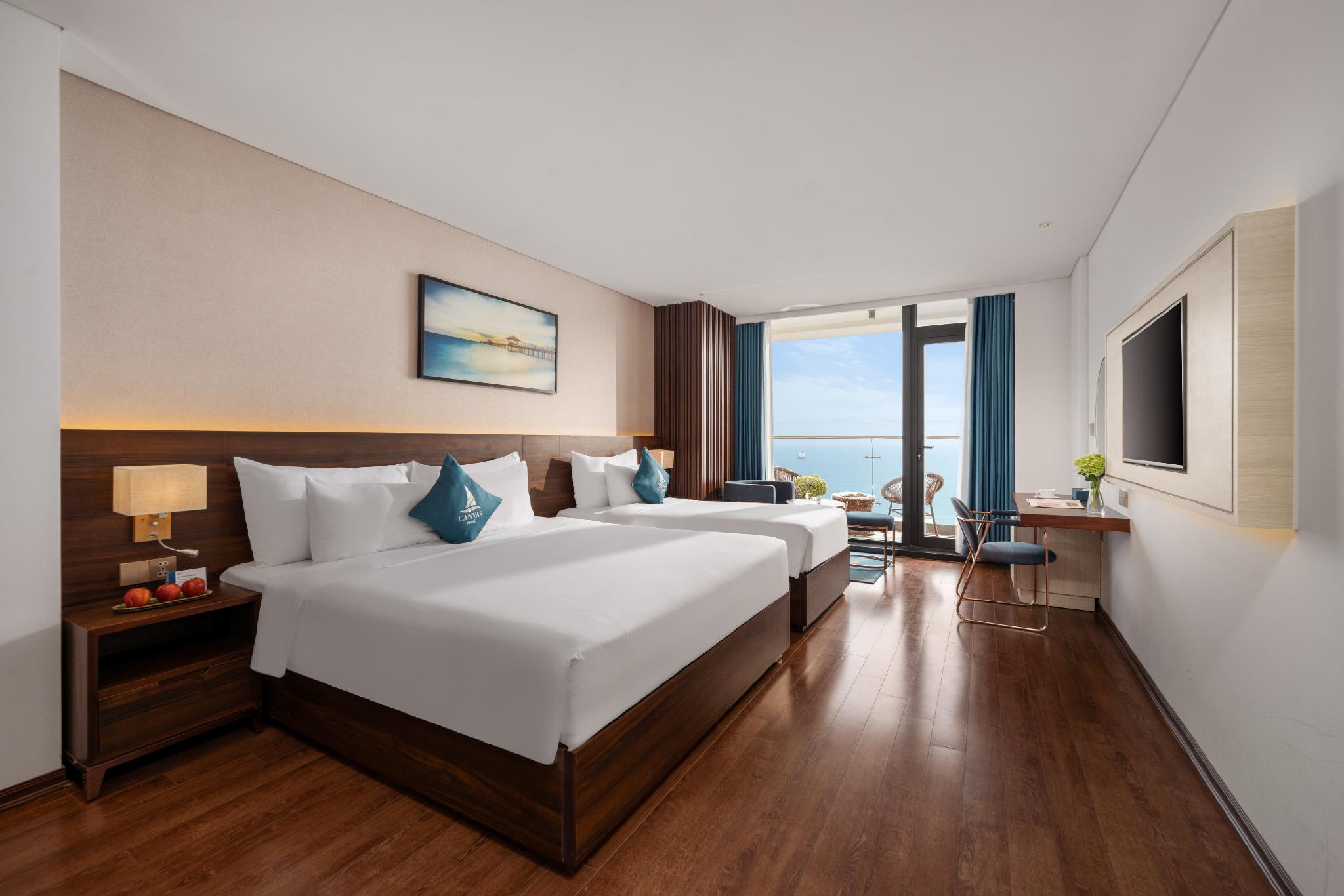 Grand, Ocean, Triple, Deluxe Floor