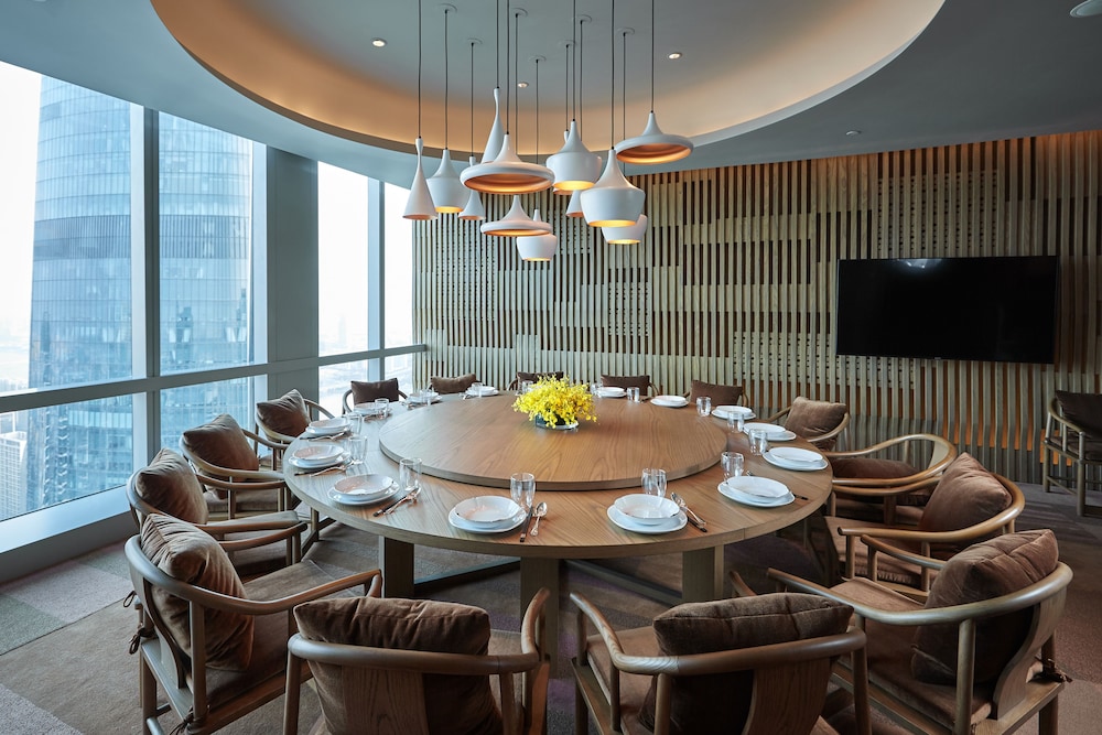 PARK HYATT GUANGZHOU 63/71