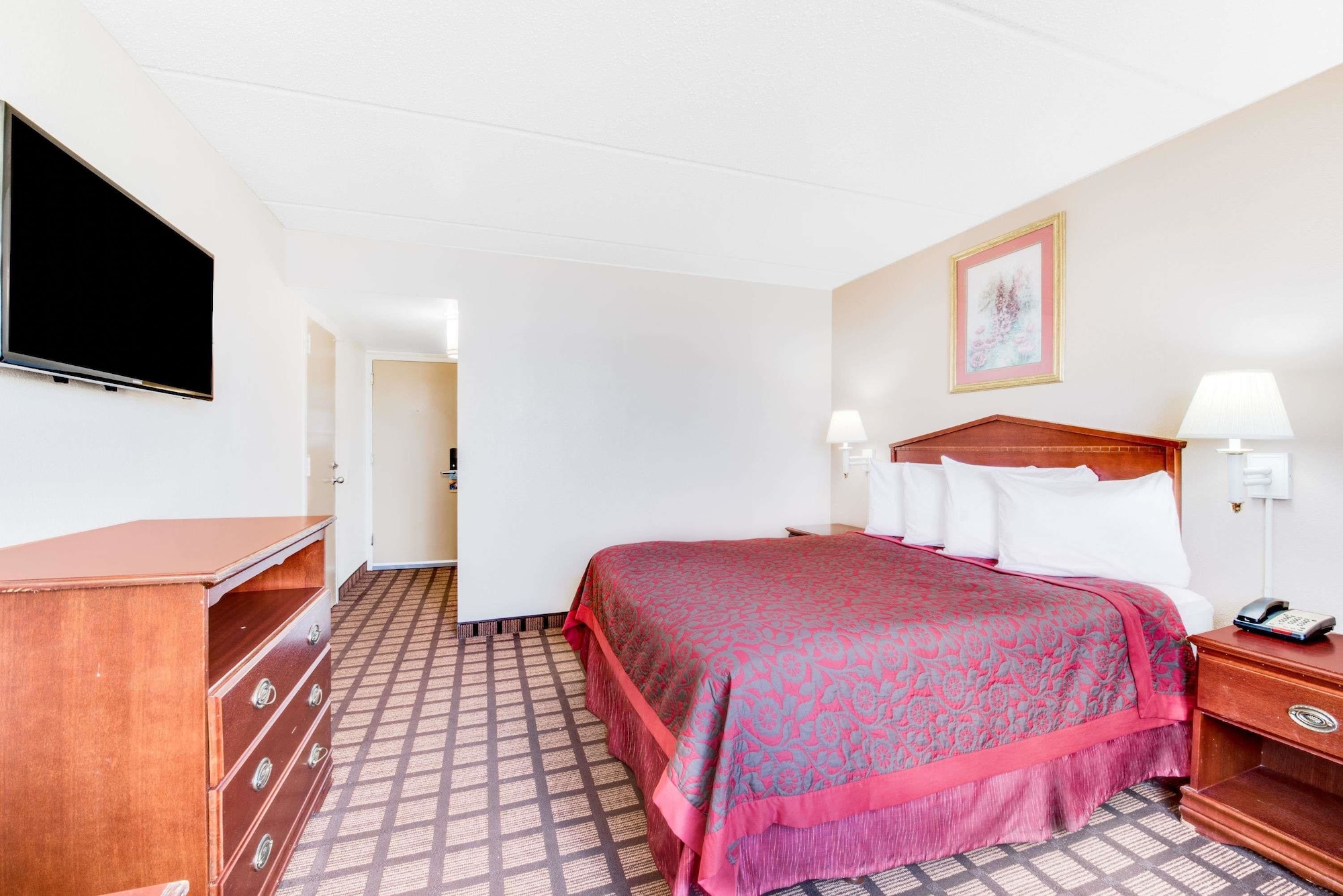 STANDARD, QUEEN BED