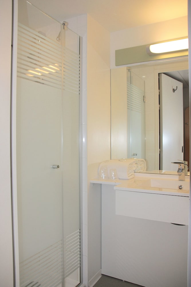 Ibis Budget Thonon Les Bains 19/52