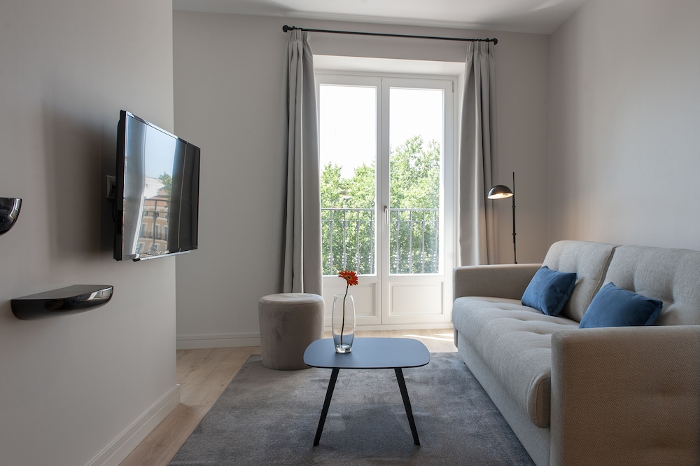 Mh Apartments Central Madrid 27/39