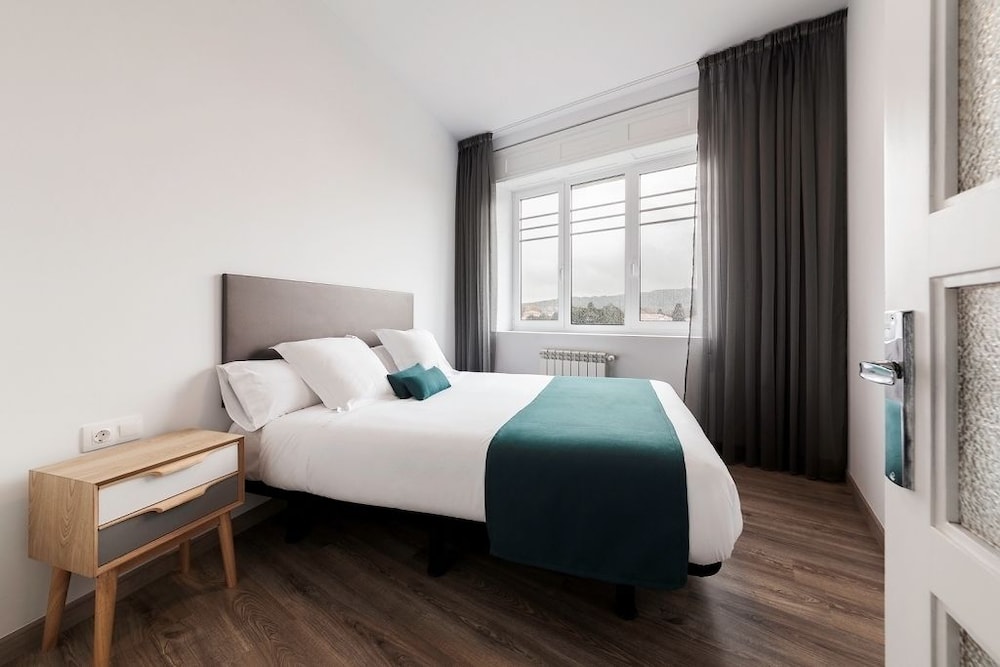 Lux Apartamentos Santiago 6/30